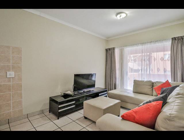 2 BEDROOM APARTMENT FOR SALE IN KOSMOSDAL